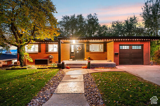 Property Photo: 1876 S 2600 E UT 84108
