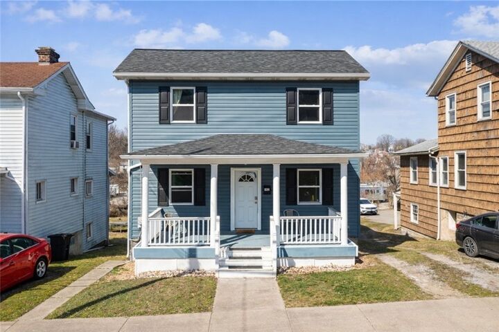 Property Photo:  1032 Highland Ave  PA 15601 