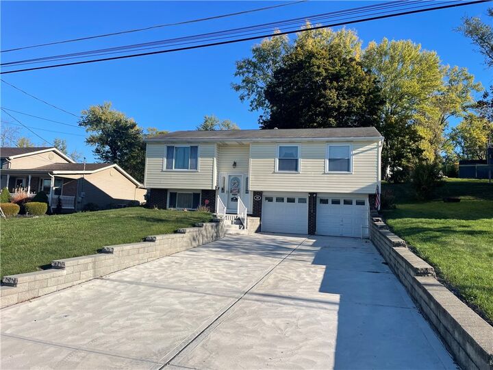 Property Photo: 106 Jade Dr. PA 15071