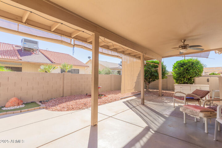 Property Photo:  1531 E Buena Vista Drive  AZ 85249 