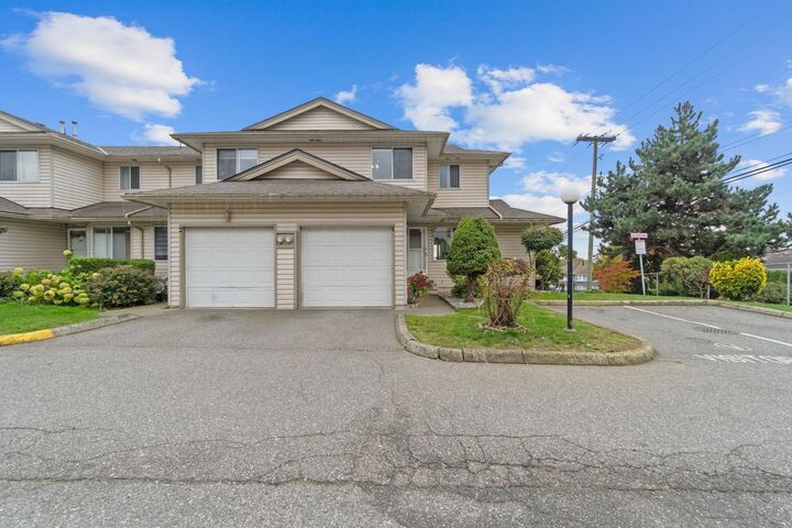 Property Photo: 3070 Townline Road 1 BC V2T 5M2