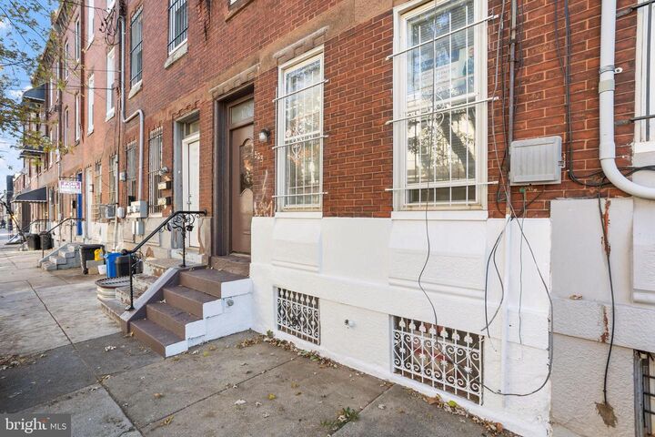 Property Photo: 523 N 35th Street PA 19104