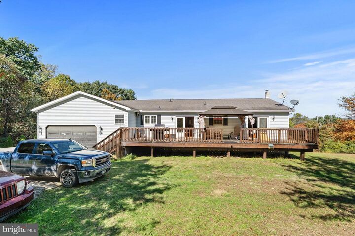 Property Photo:  225 Pine Ridge Road  PA 17304 