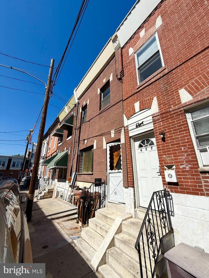 Property Photo: 639 Durfor Street PA 19148
