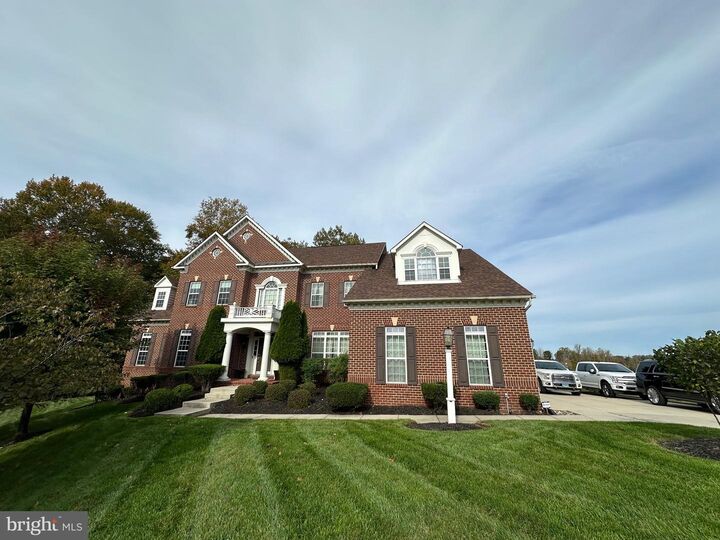 Property Photo: 15412 Finchingfield Way MD 20774