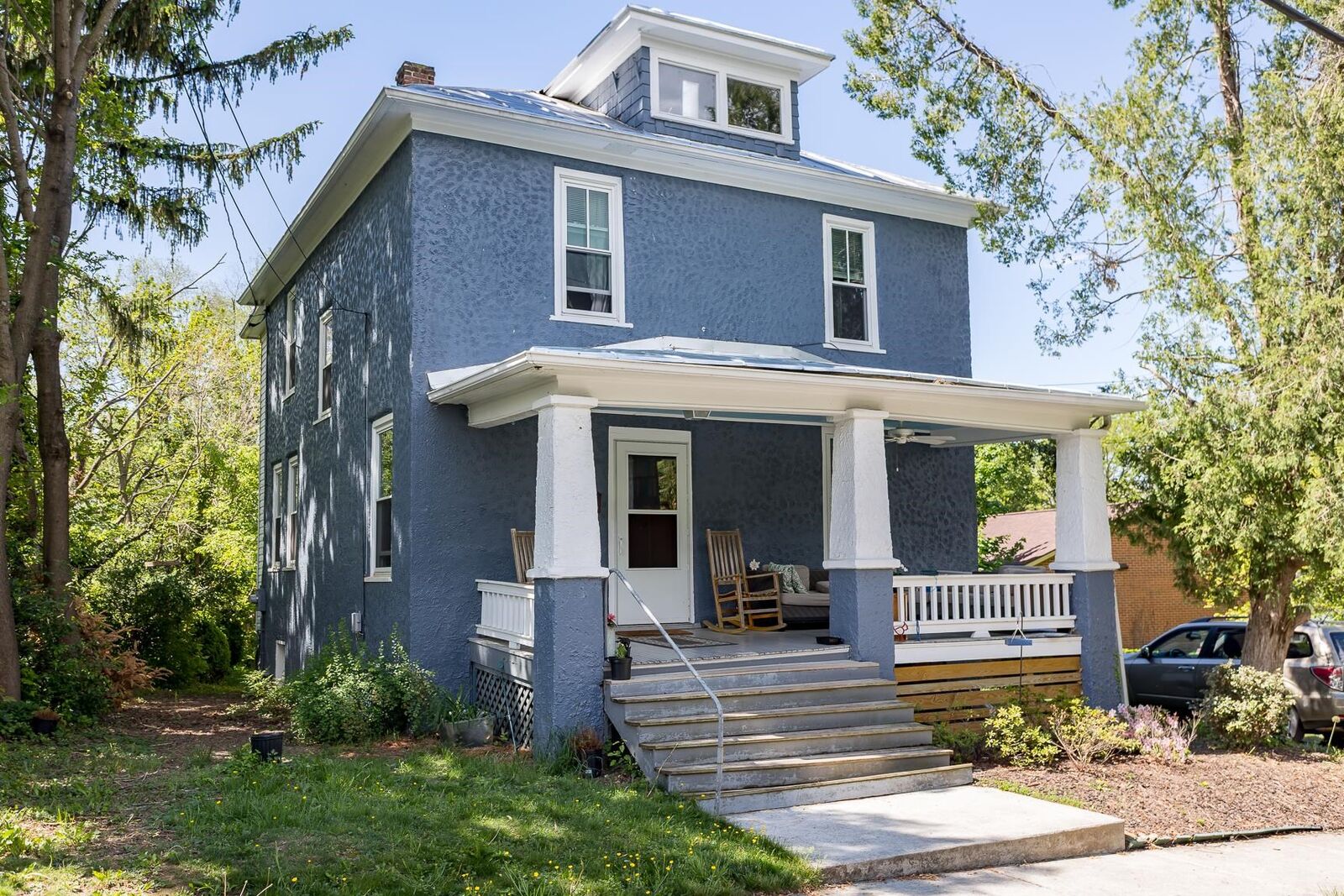 Property Photo:  473 Water St W  VA 22801 