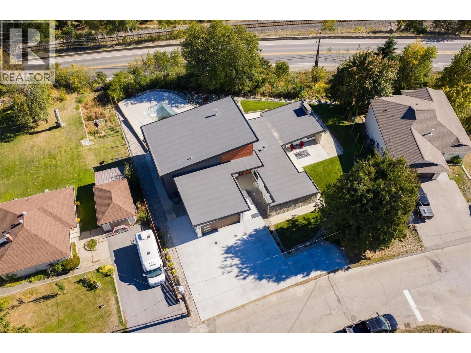 Photo de la propriété: 3429 8th Avenue BC V1N 4L1