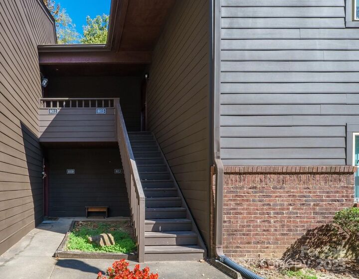 Property Photo: 8015 Cedar Glen Drive NC 28212