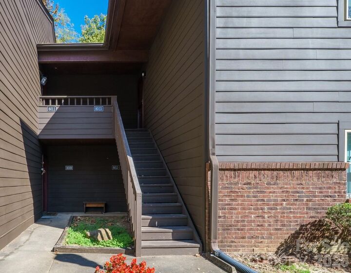 Property Photo:  8015 Cedar Glen Drive  NC 28212 