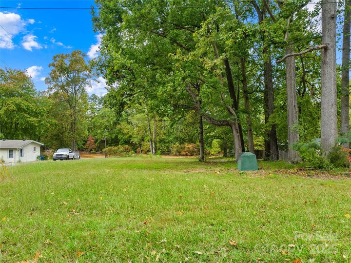 Property Photo:  4107 Cascade Street 5  NC 28682 