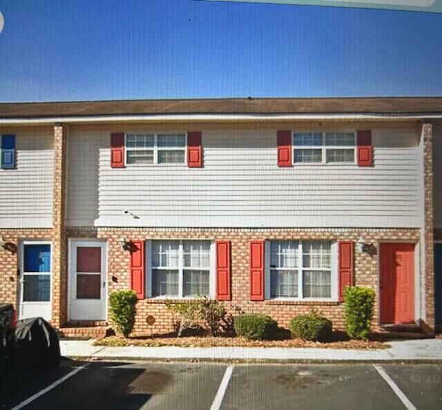 Property Photo:  105 Hickory Lane # C  SC 29456 