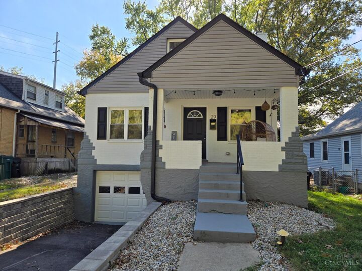 29 Hartwell Court  Cincinnati OH 45216 photo