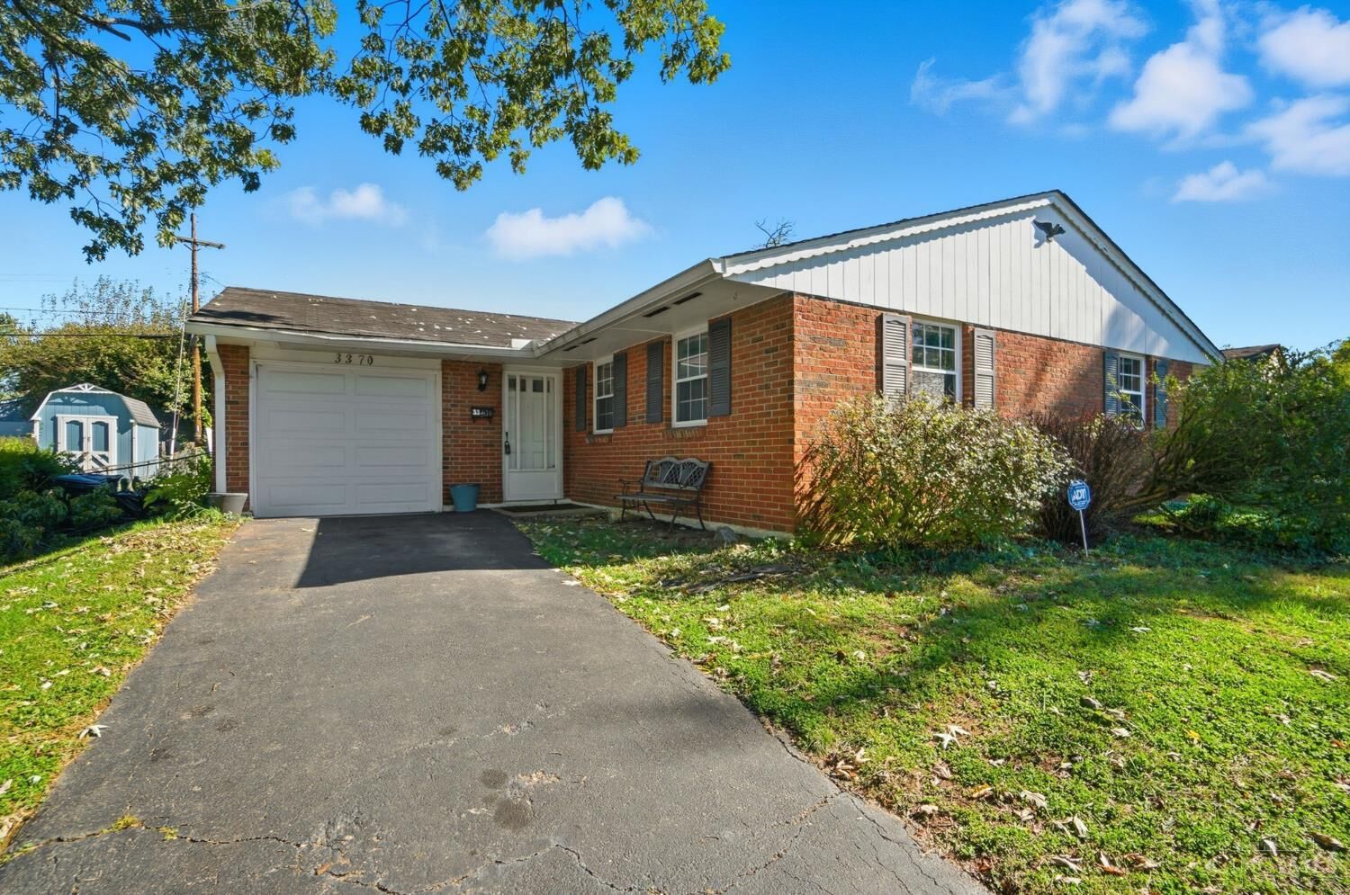 Property Photo: 3370 River Hills Drive OH 45244