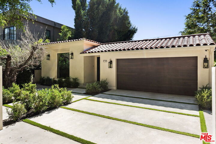 Property Photo:  735 N Orlando Ave  CA 90069 