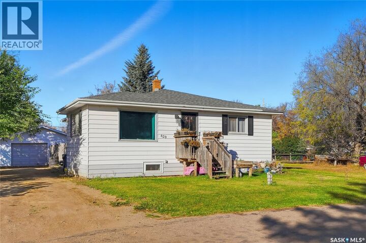 620 Miles Street  Asquith SK S0K 0J0 photo