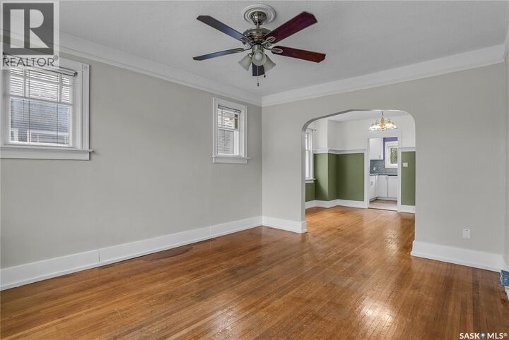 Property Photo: 107 28th Street W SK S7L 0K1