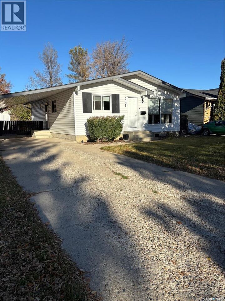 335 Avondale Road  Saskatoon SK S7H 5B4 photo