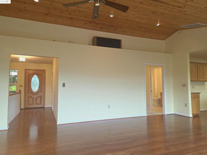 Property Photo:  15830 Ridgefield Court  CA 95370 