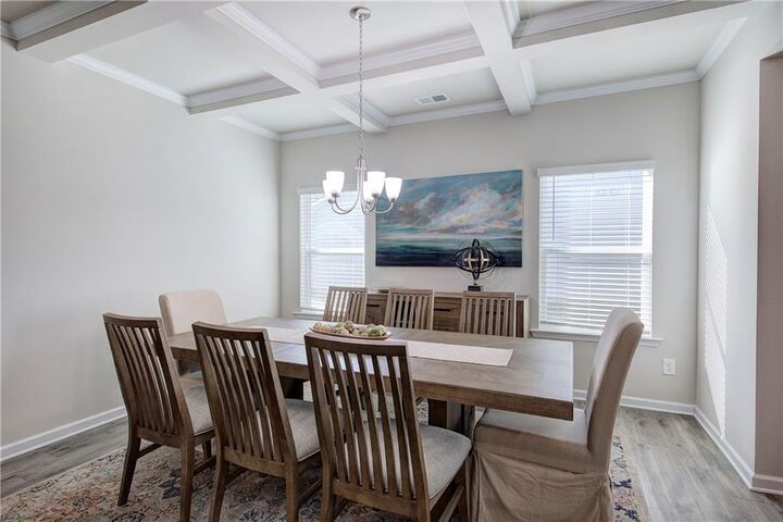 Property Photo: 41 Westover Road SE GA 30120