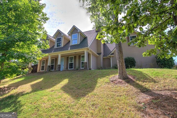 Property Photo:  120 Thornwood Drive SW  GA 30165