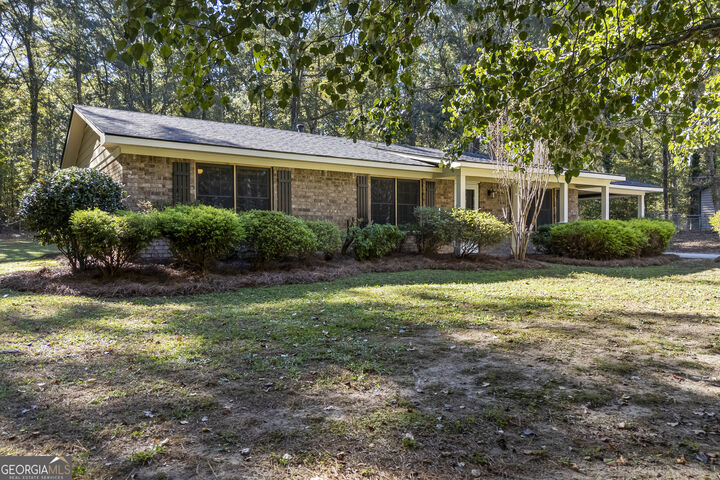 Property Photo:  143 McAlpin Drive  GA 30683 