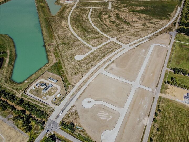 Property Photo:  6830 Miller Wilson Road  TX 77532 