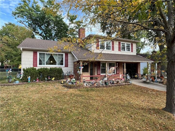 9314 W 89th Terrace  Overland Park KS 66212 photo