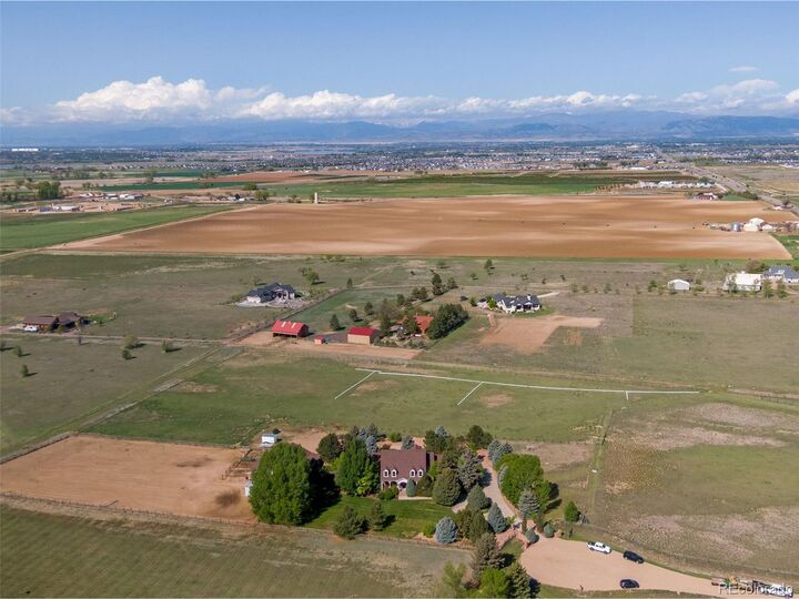 Property Photo: 7755 Valleyview Cir CO 80550