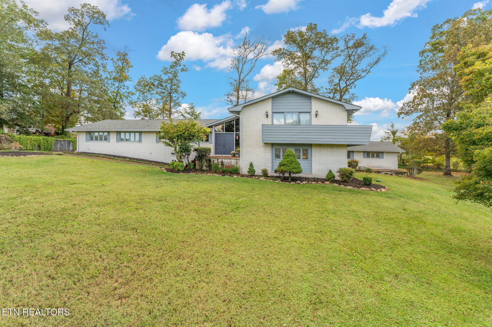 Property Photo: 150 County Road 624 TN 37331