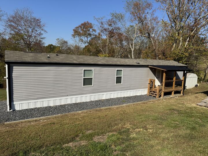 Property Photo: 130 E Bond Hill Road KY 40402