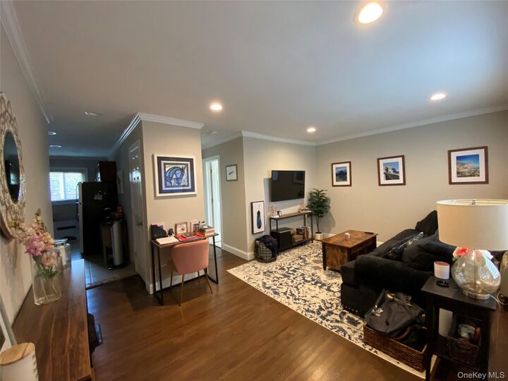 Property Photo: 326 Edmunton Drive L7 NY 11703