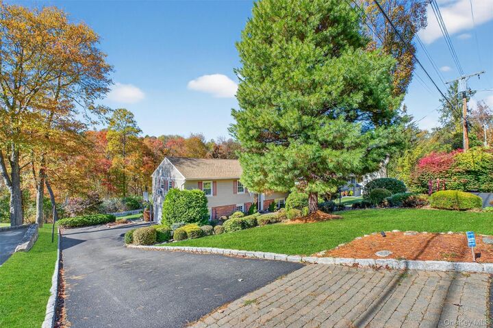 Property Photo:  111 Red Mills Road  NY 10541