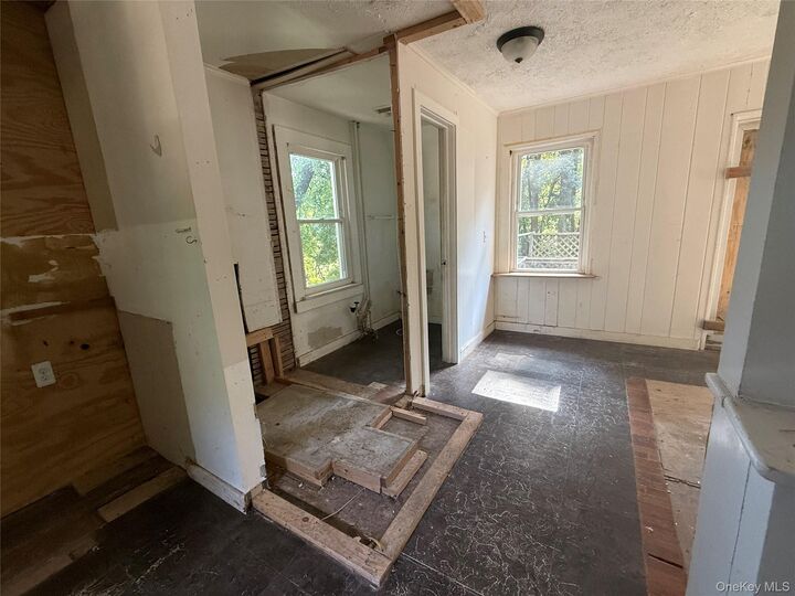 Property Photo: 3968 Old Crompond Road NY 10567