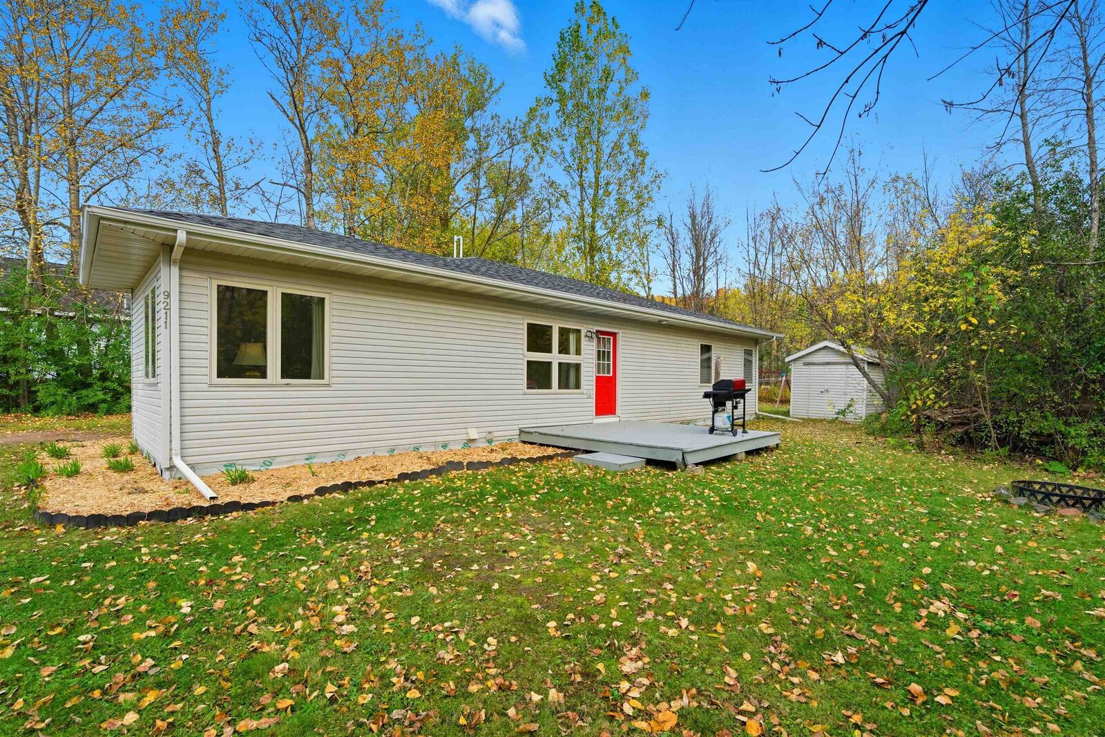 Property Photo: 9211 Keene Ave MN 55808