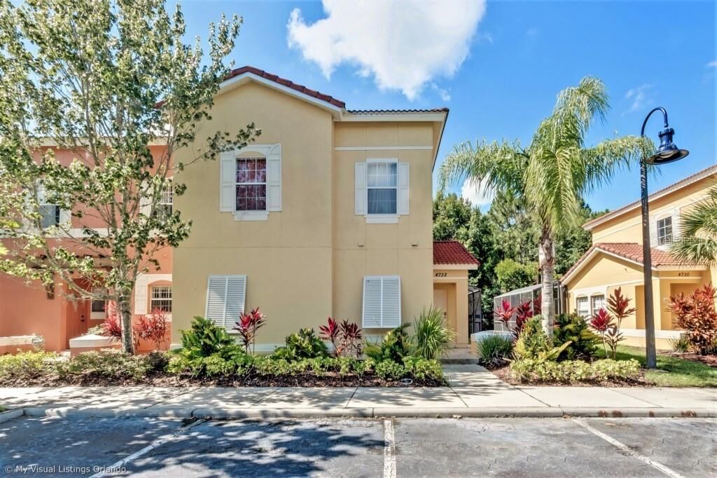 Property Photo:  4732 Vero Beach Place  FL 34746 