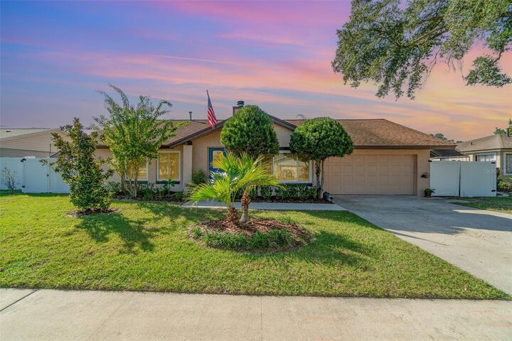 Property Photo:  1020 Alameda Drive  FL 32750 