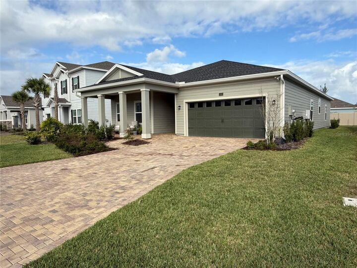 Property Photo:  76 Neighbor Court  FL 32092