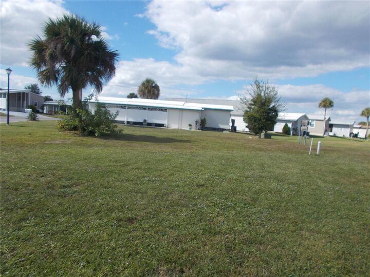 Property Photo:  5751 Holiday Park Boulevard  FL 34287