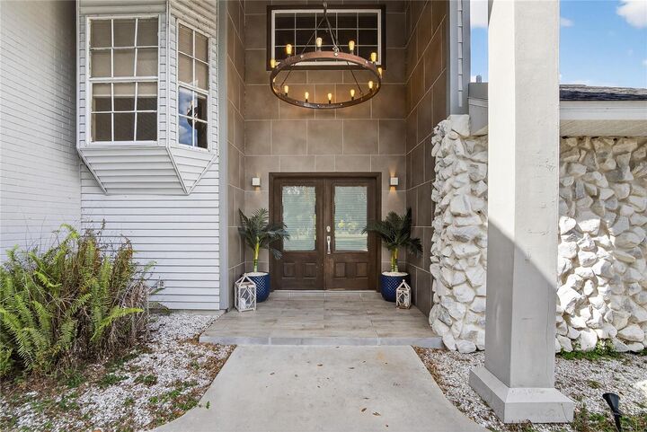 Property Photo:  3309 Timberlee Road  FL 33598 