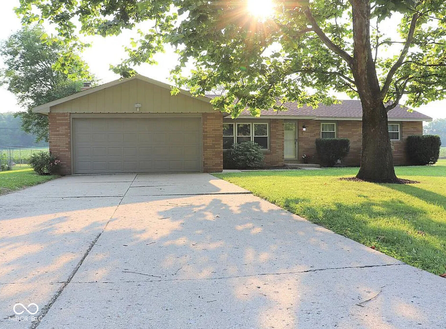 Property Photo: 1015 Ranike Drive IN 46012