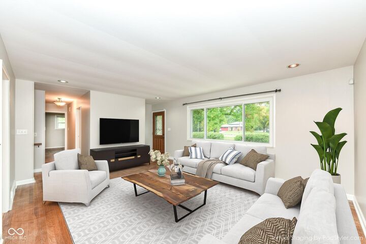 Property Photo: 6211 E 55th Place IN 46226