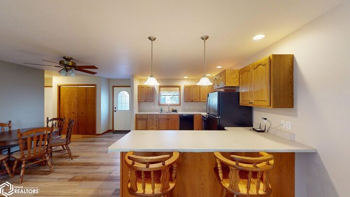 Property Photo: 227 Westview Dr S IA 50469