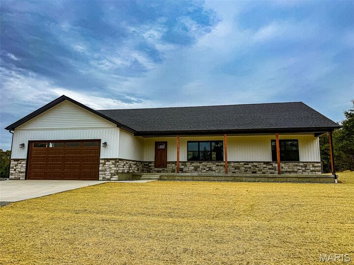 Property Photo:  20125 Blessings Lane  MO 63640 
