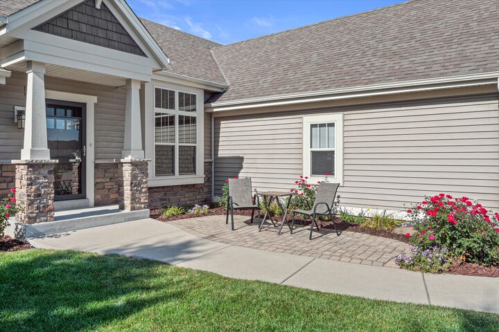 Property Photo:  3906 Crystal Ln  WI 53189 