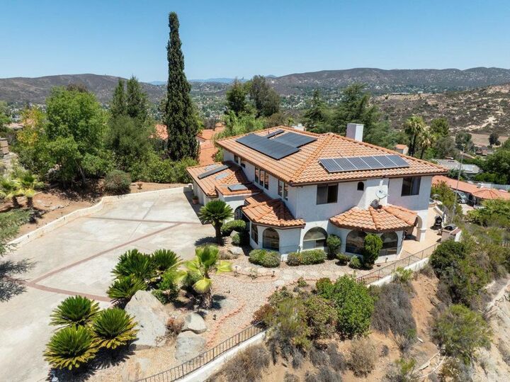 Property Photo: 23742 Calistoga Place CA 92065