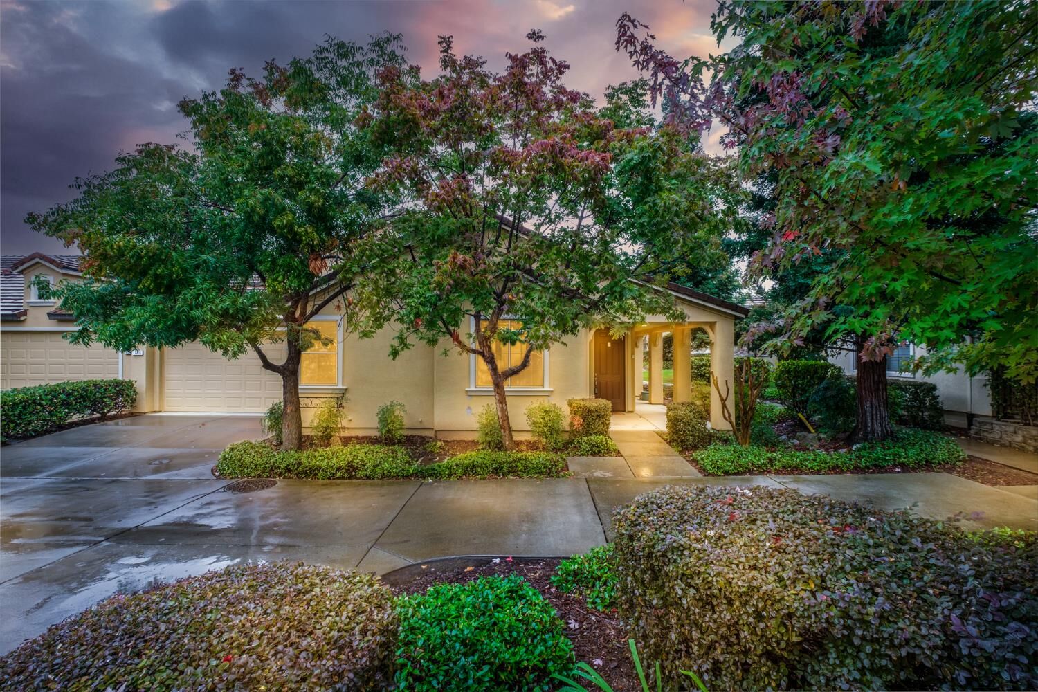 Property Photo: 1656 Marseille Lane CA 95747