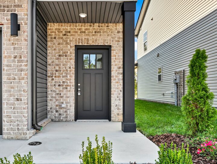 Property Photo:  34 Charleston Cove  TN 37043