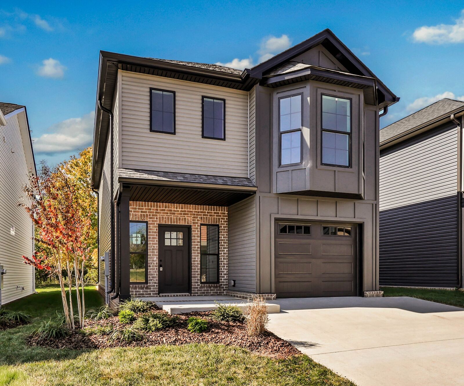 Property Photo:  33 Charleston Cove Way  TN 37043