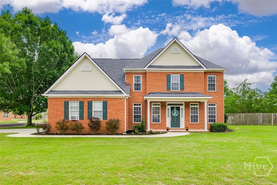 Property Photo:  1601 Colony Lane  GA 30415 