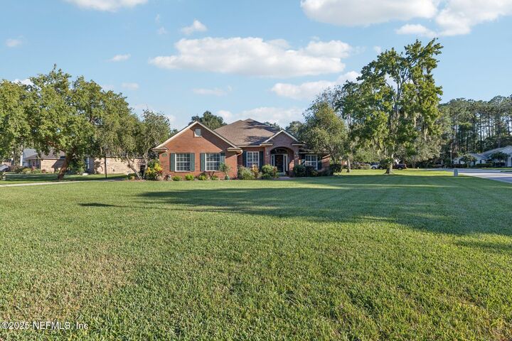 Property Photo: 1750 Singing Bird Lane FL 32223